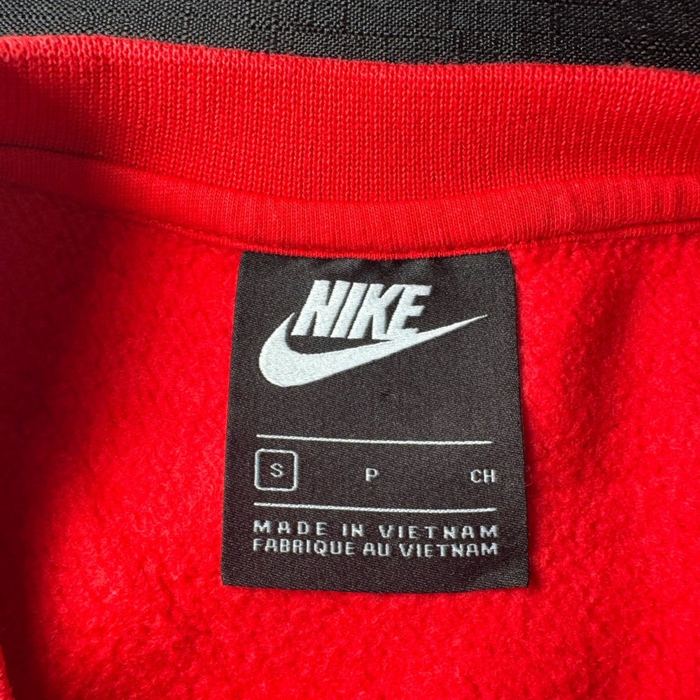 Nike Men's Vibrant Red Crewneck Sweater - Picture 2 of 4